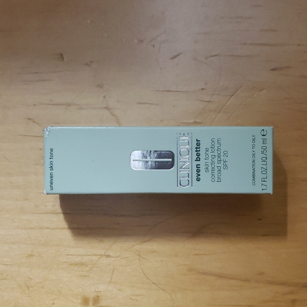 CLINIQUE  even better